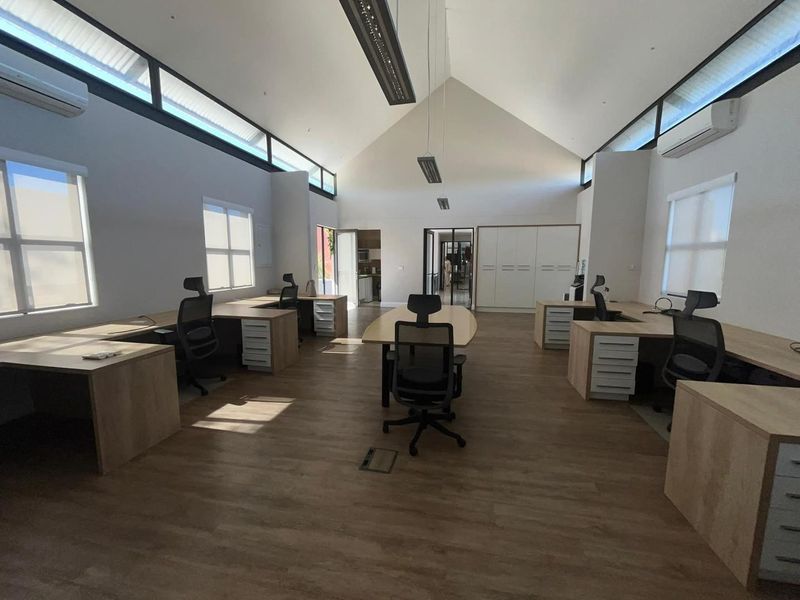🏢 FOR RENT | WINDHOEK WEST CBD – N$ 70,000/MONTH- - Photo 7