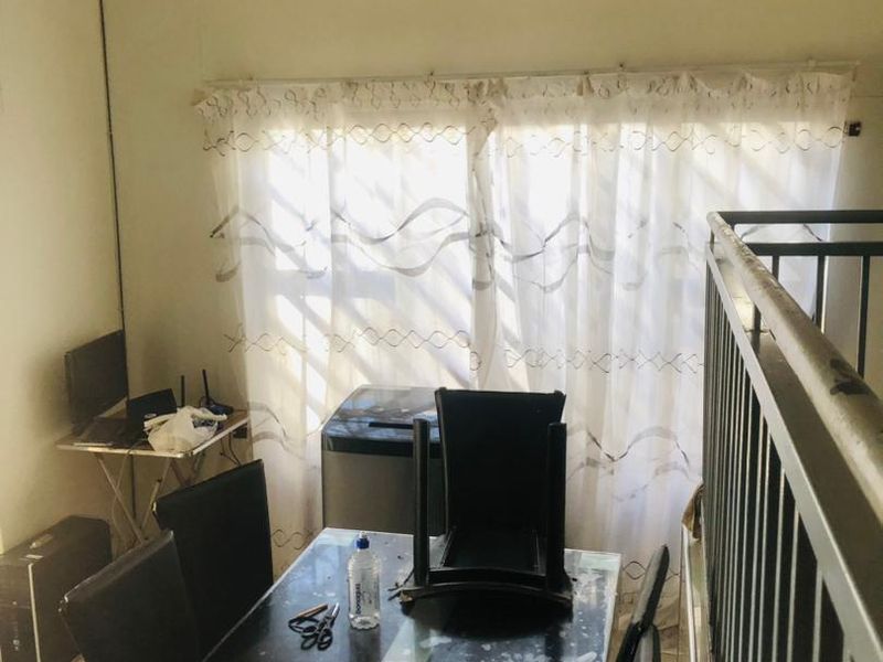 3 Bedroom House with an extra Bachelor flat for sale in Goreangab, Windhoek - Photo 4