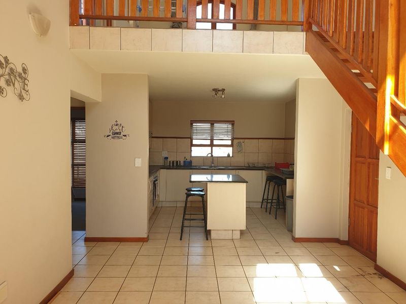 Two-Bedroom First Floor Apartment with a Loft for Sale in Waters Edge, Benoni - Photo 9