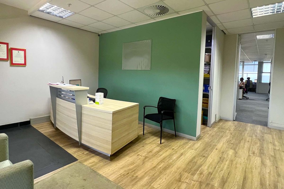 Premium Commercial Office for Sale in Umhlanga Ridgeside. - Photo 4