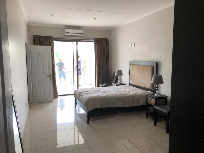 FULLY FURNISHED TOWNHOUSE TO LET - Photo 3