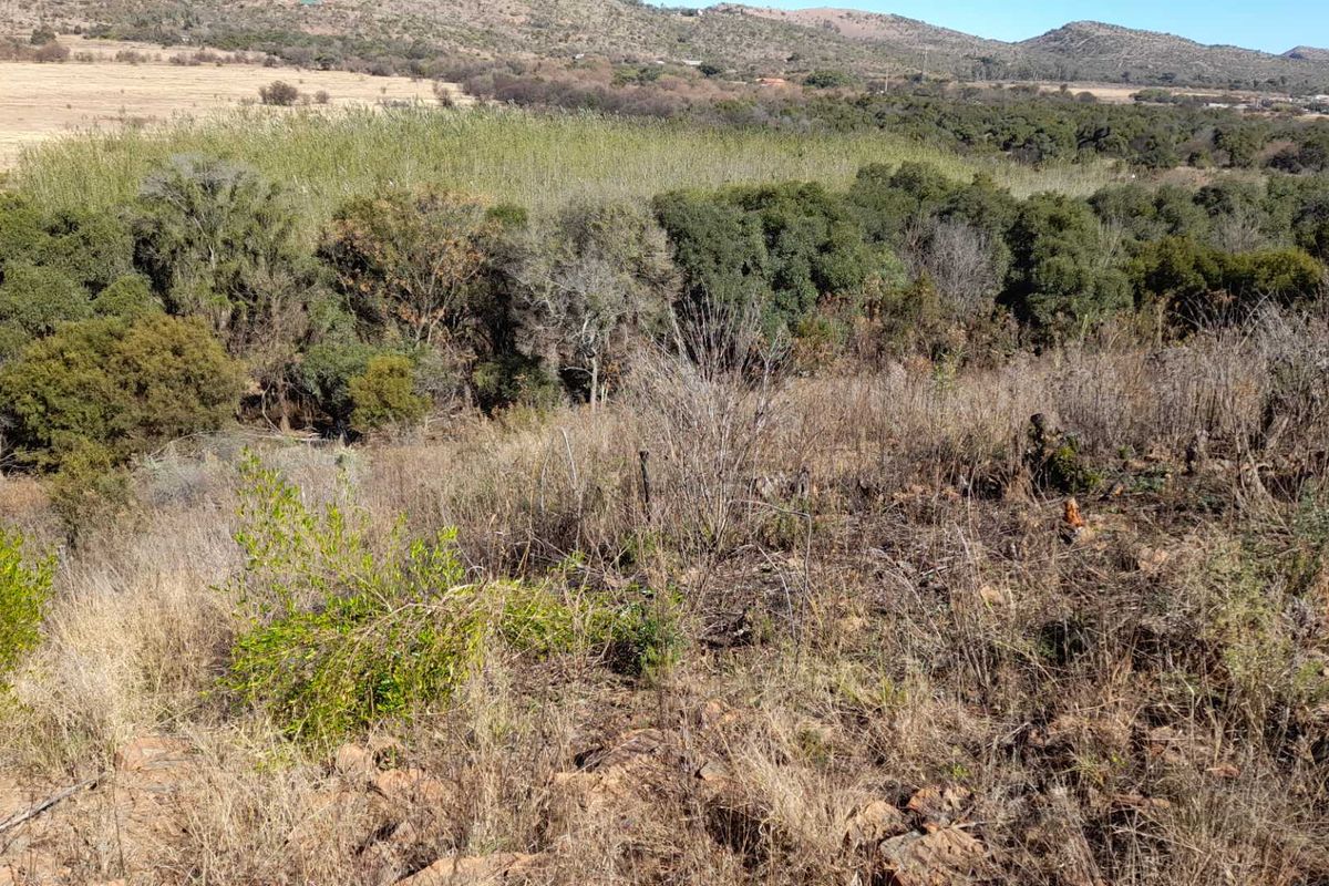 Prime 4,175m2 Stand in Xanadu Estate with Stunning Mountain Views - Photo 5