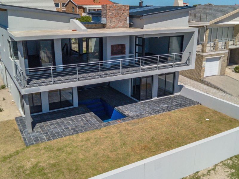 Luxurious, Brand New De Kelders Home - Photo 4