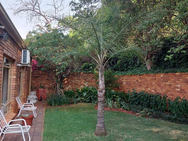 Discover Comfort and Convenience in Val De Grace - Photo 3