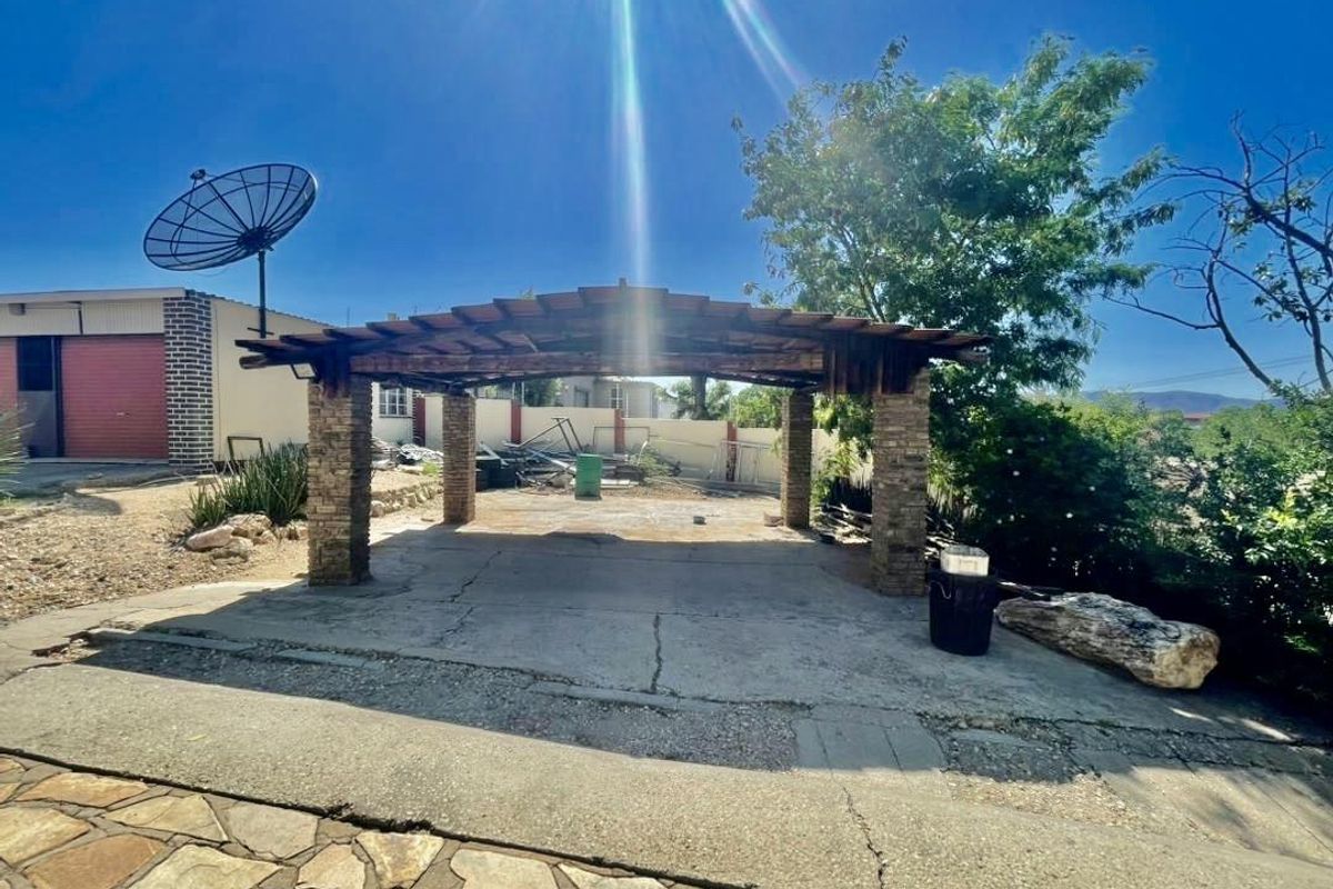 Calling Investor to turn this Prestigeous Property into a Cash Cow - Photo 4