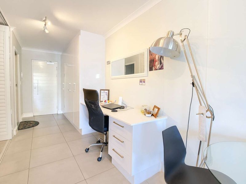 1 Bed / 1 Bath Airbnb - Photo 6