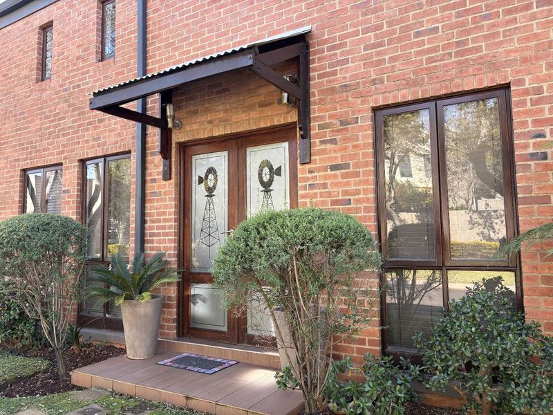 Farmstyle living in the heart of Heritage Hill - Photo 2