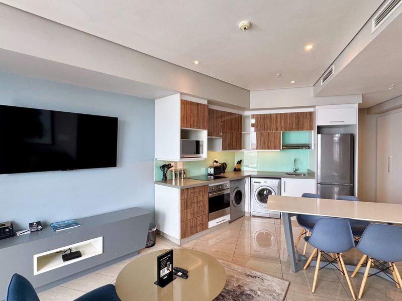 Stunning 2 Bedroom apartment at the Pearls - Photo 3