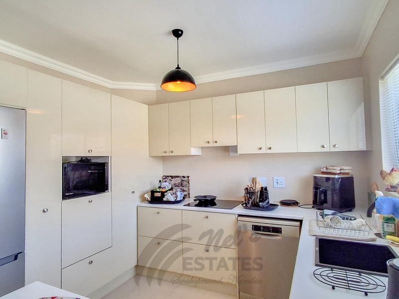 Townhouse For Sale in Kramersdorf, Swakopmund - Photo 10