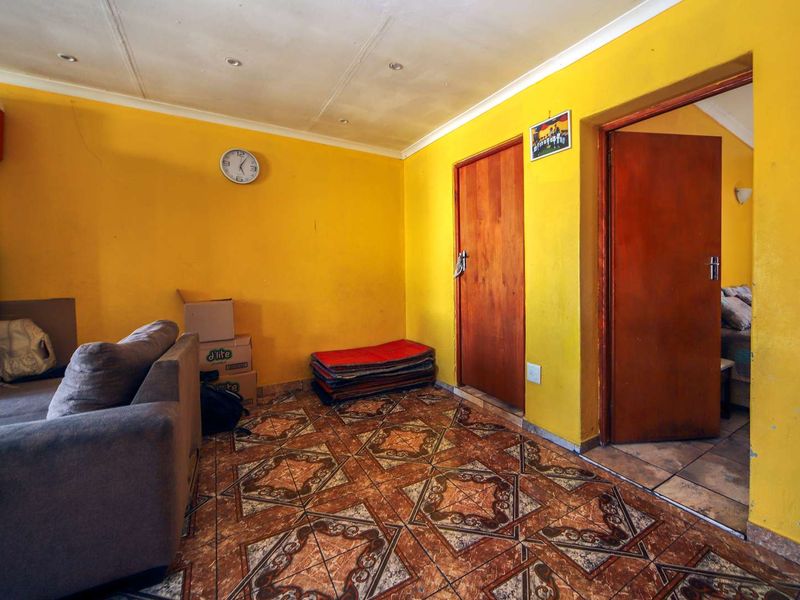 Excellent Investment in Phase One Phoenix - R980000 - Photo 6