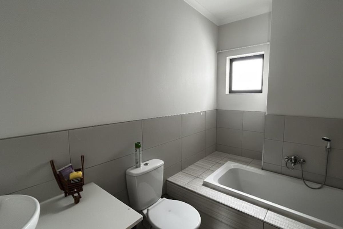 Modern Moments Start Here – Stunning 2-Bed at Nimbati - Photo 5