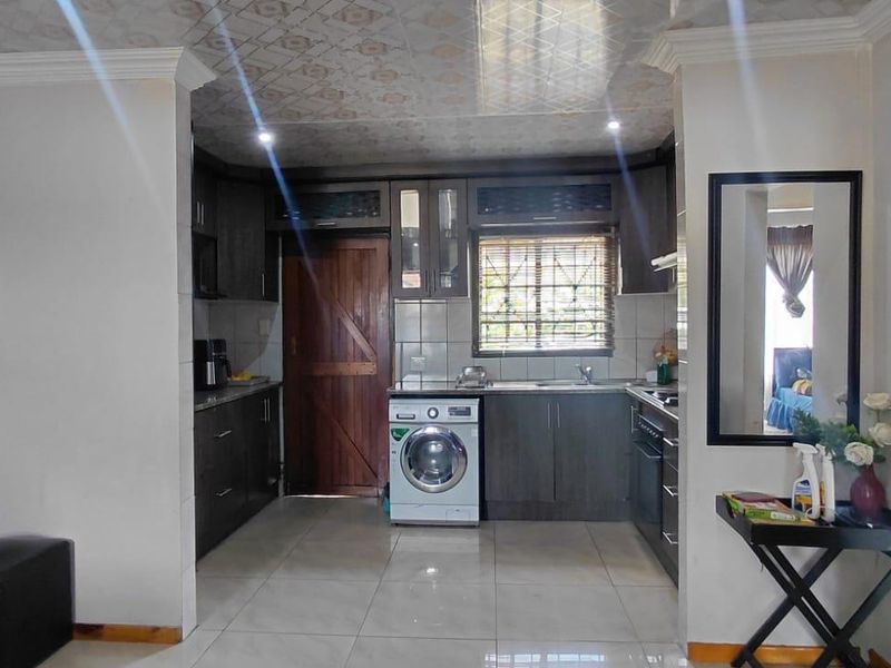 Not to be missed - Photo 10