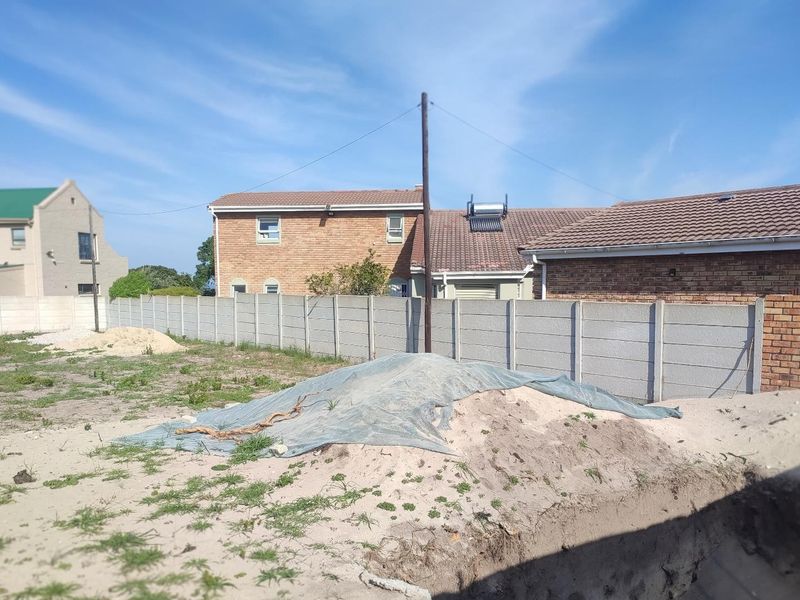 Large, Level Stand with Plans - Photo 5