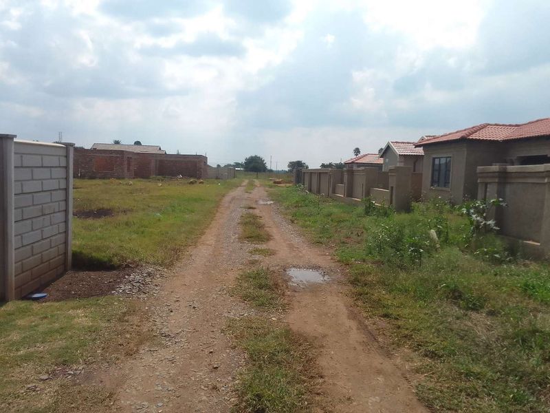 Cozy vacant land full title - Photo 3