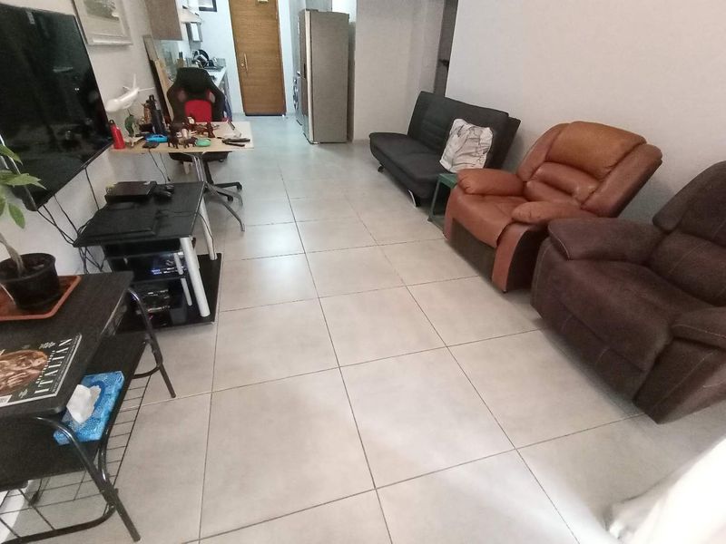 2 Beds, 2baths apartment for sale in Glen Marais - Photo 4