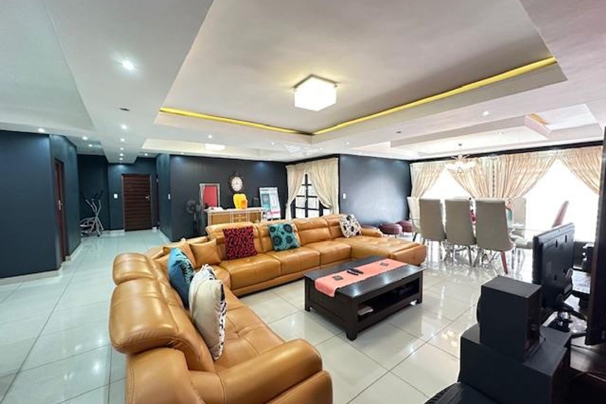 Stunning 3-Bedroom Family Home for Sale in Clarina - Photo 5