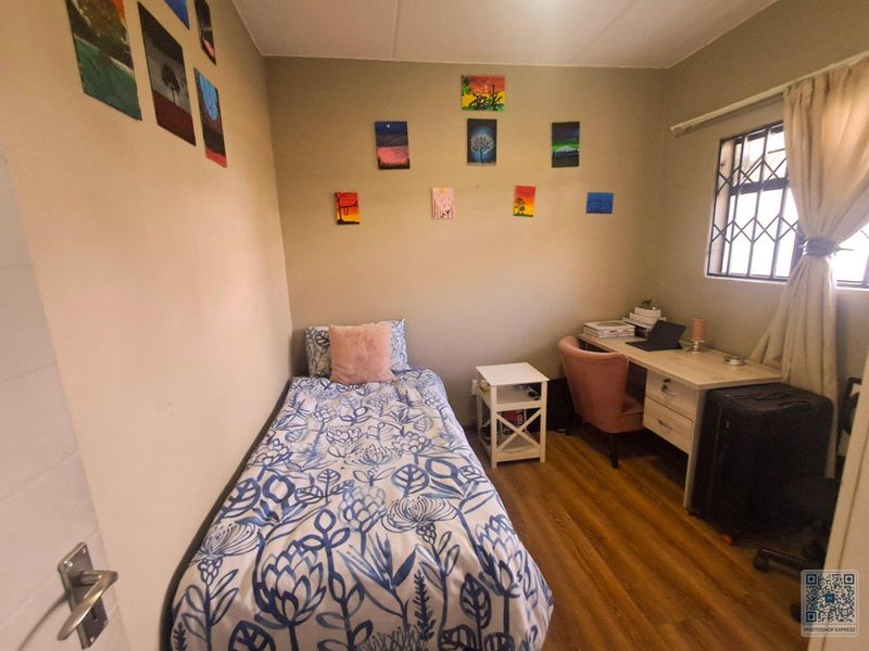 2 Stunning Bedroom In Glen Acres Park Midrand - Photo 6