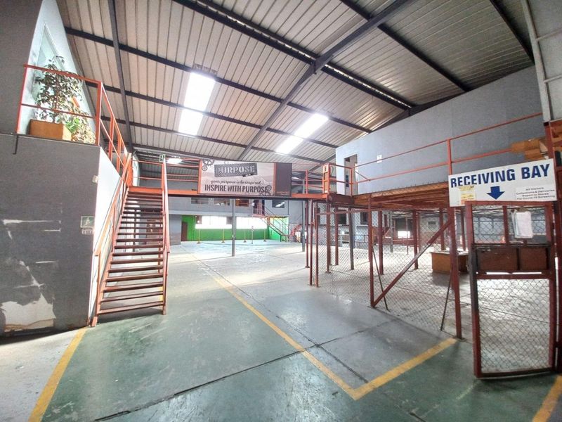 3 018m2 Warehouse To Let in Wadeville - Photo 4