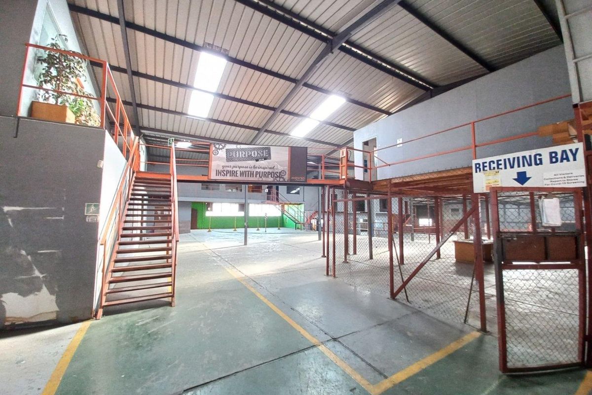 3 018m2 Warehouse To Let in Wadeville - Photo 4