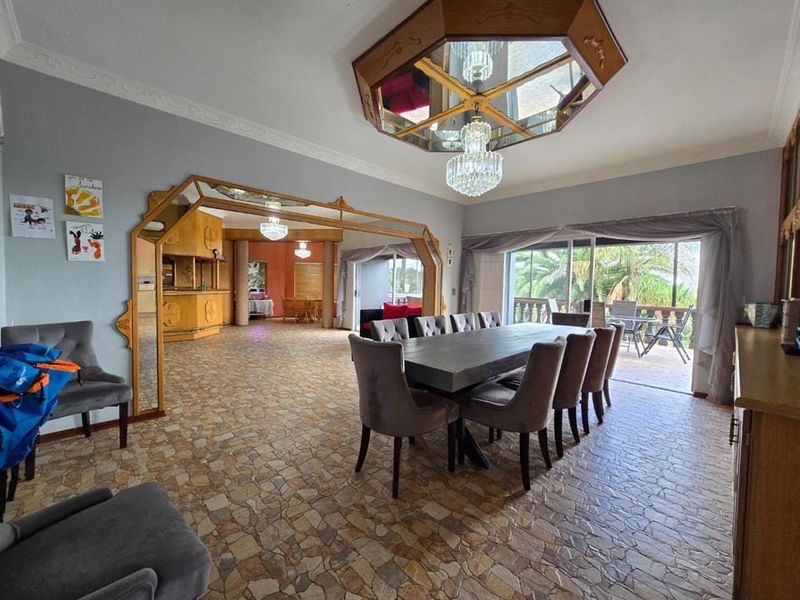 8 Bedroom House for Sale in Bassonia - Photo 10