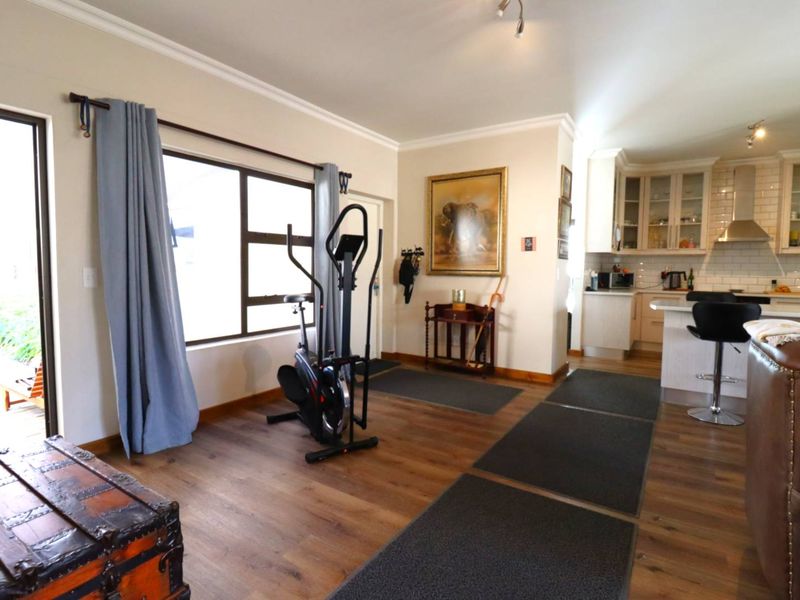 3-Bedroom Modern House For Sale - Ocean View Swakopmund - Photo 6
