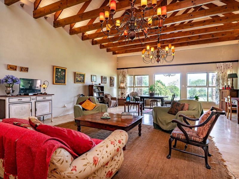 Charming Farm House in Alverstone Equestrian Estate - Photo 8