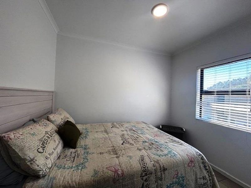 Modern 2 Bedroom Apartment for Rent in Waterfall, Hillcrest - Photo 5
