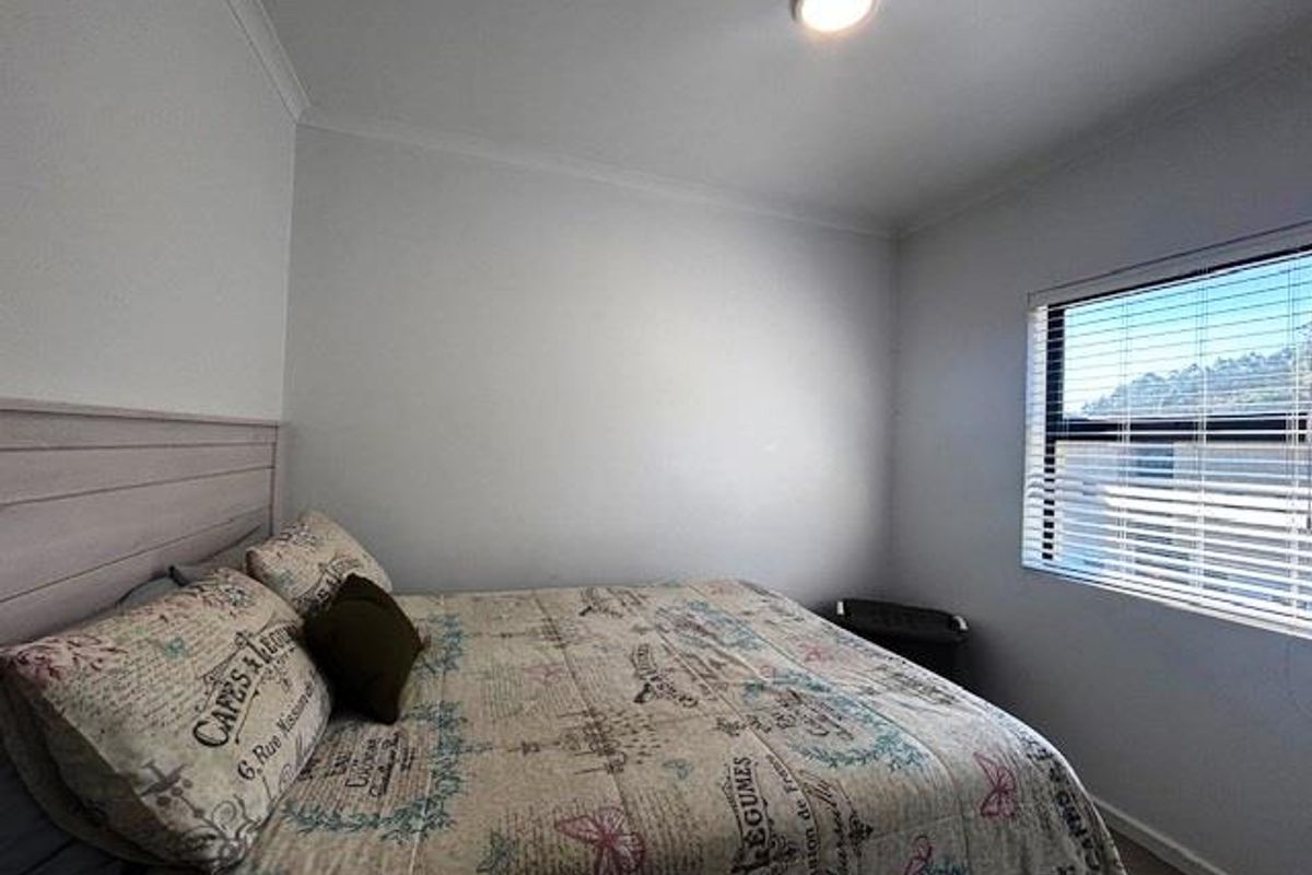 Modern 2 Bedroom Apartment for Rent in Waterfall, Hillcrest - Photo 5