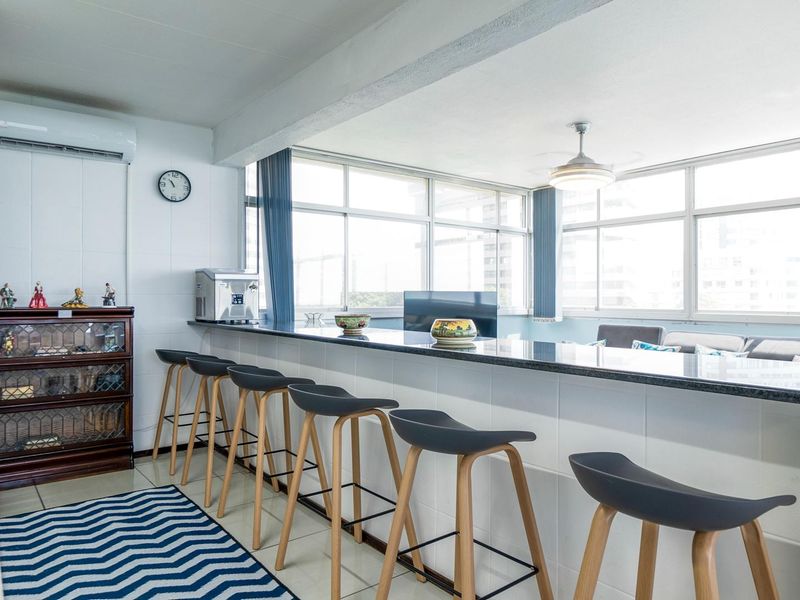 Fully furnished on the beach - Photo 3