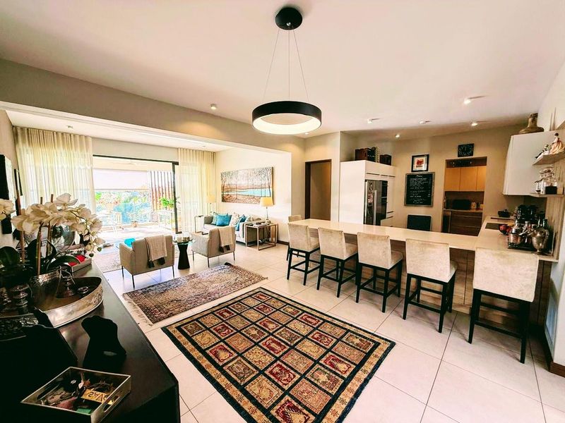 Elevated Island Living with a Front-Row Seat to Coin de Mire - Photo 7