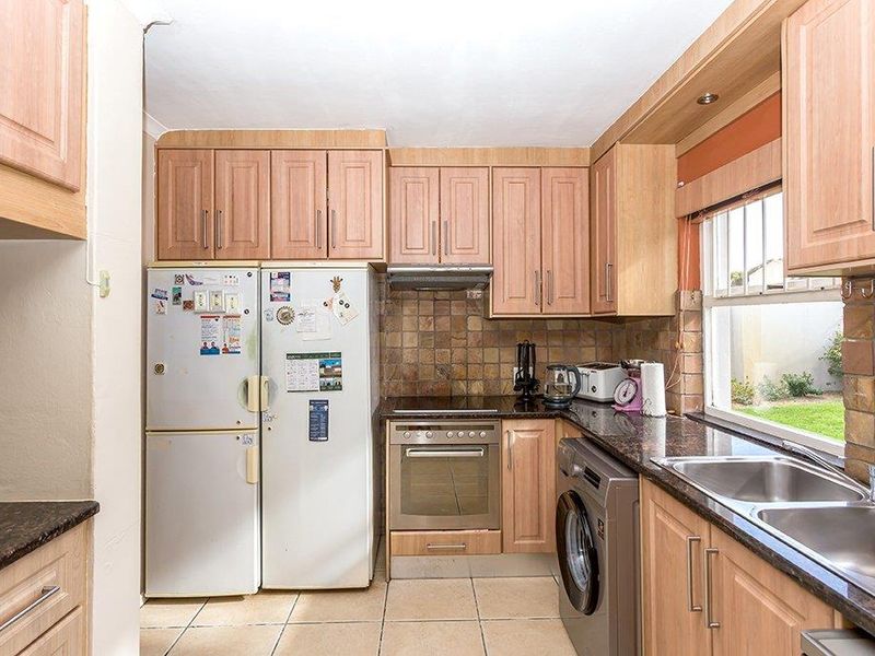 Perfect Family Home in the perfect location - Photo 8