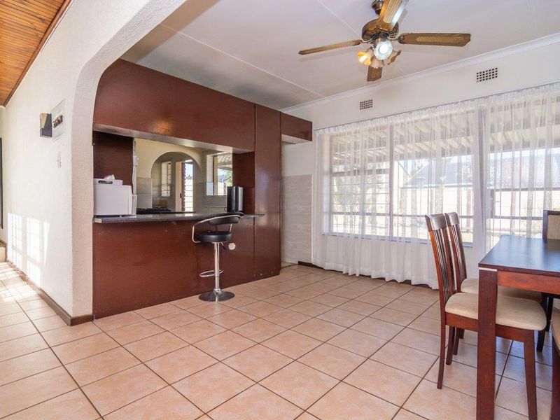 Sunny, spacious and  full of potential in Breunanda! - Photo 5