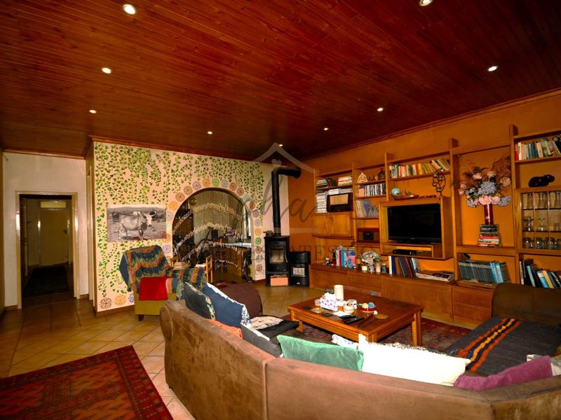 Welcome to One of Swakopmund’s Finest German-Style Homes! - Photo 9