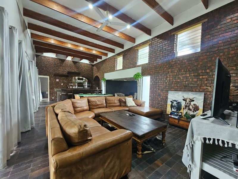 This fully furnished 4-bedroom home offers 3.5 bathrooms, making everyday living easy and comfortable for the whole family. - Photo 6