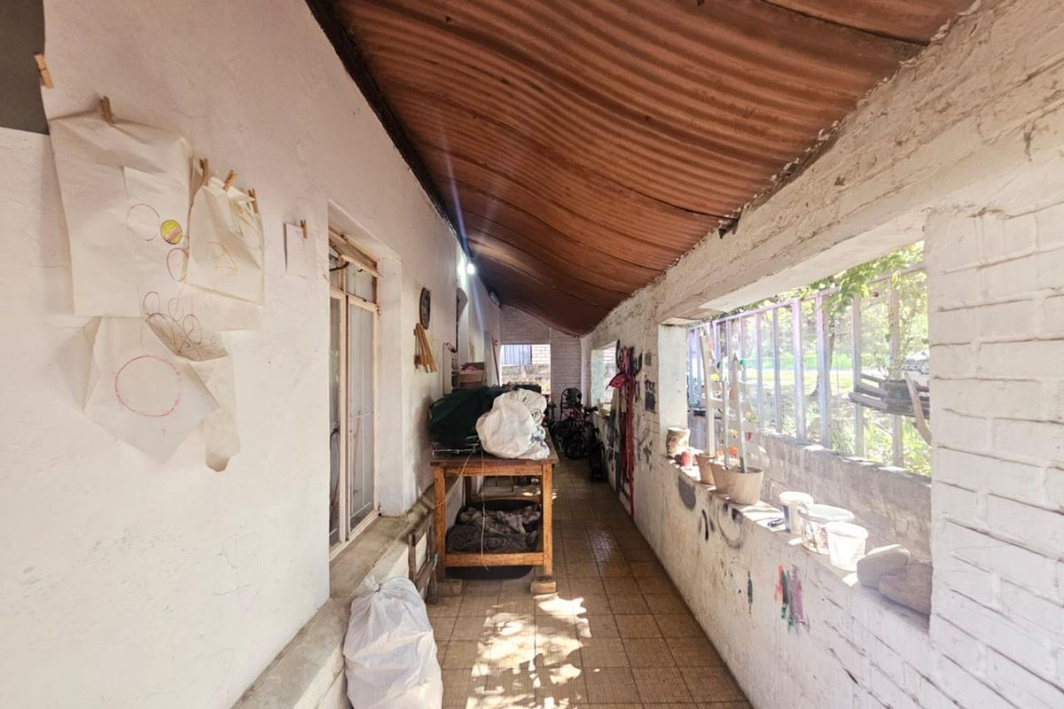 Charming Fixer-Upper with Endless Potential - Photo 2