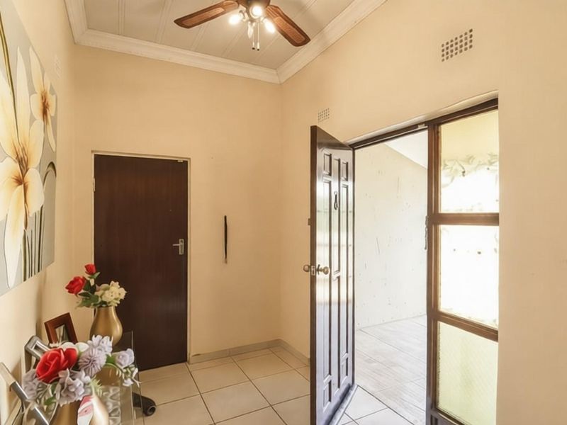 Discover Serenity: Your Dream Home Awaits - Photo 3