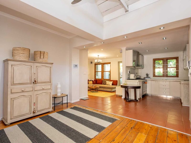 AVAILABLE STRICTLY FOR 4 MONTHS  FROM 1ST JUNE - 30TH SEPTEMBER  2026 - Photo 8