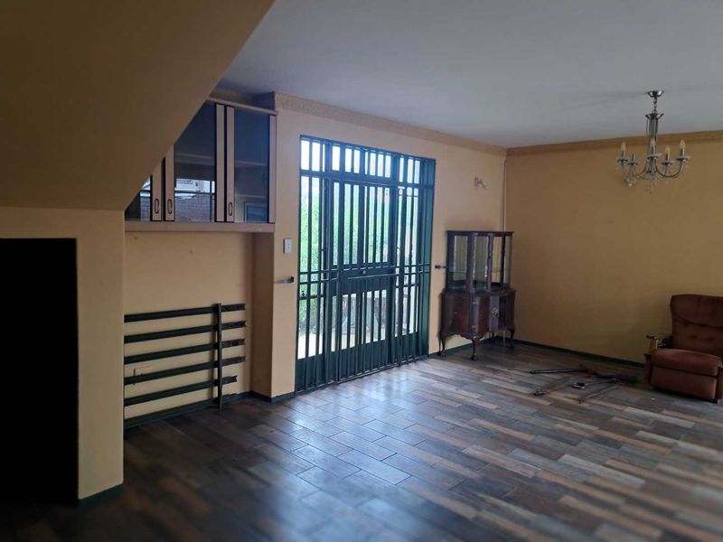 Lovely 2 Bedroom Duplex in a south after secure complex in Benoni - Photo 6