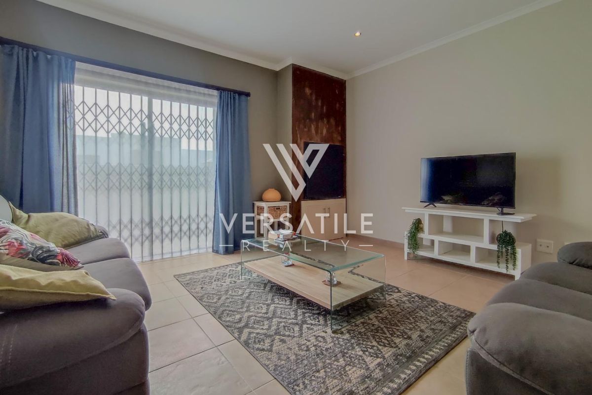 Furnished Townhouse To Let - Photo 4