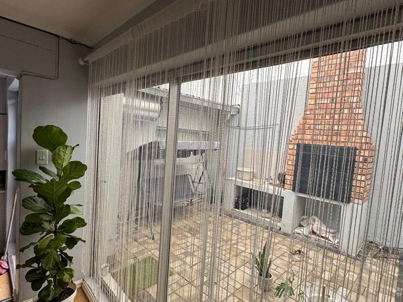 House for sale in Khomasdal - Photo 6