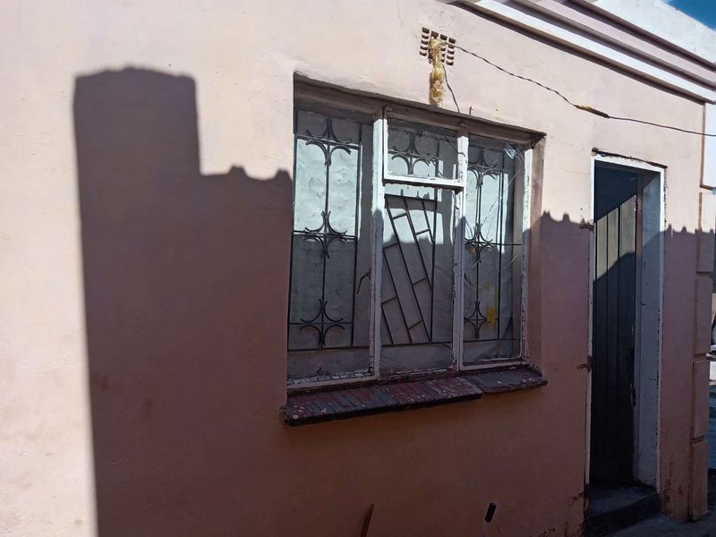 A specious house for sale - Photo 4