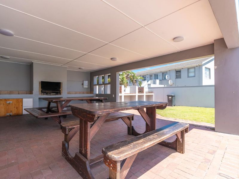 Lovely One Bedroom Apartment in Bay Ridge - Photo 3