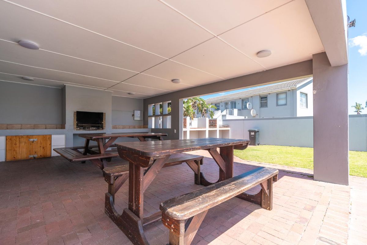 Lovely One Bedroom Apartment in Bay Ridge - Photo 3