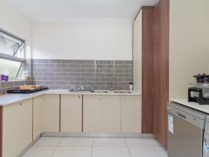 FAMILY HOME IS SAGEWOOD ESTATE - Photo 7