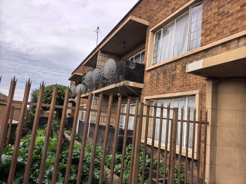 Spacious 2-Bedroom Apartment for Easy Living – Boksburg - Photo 2