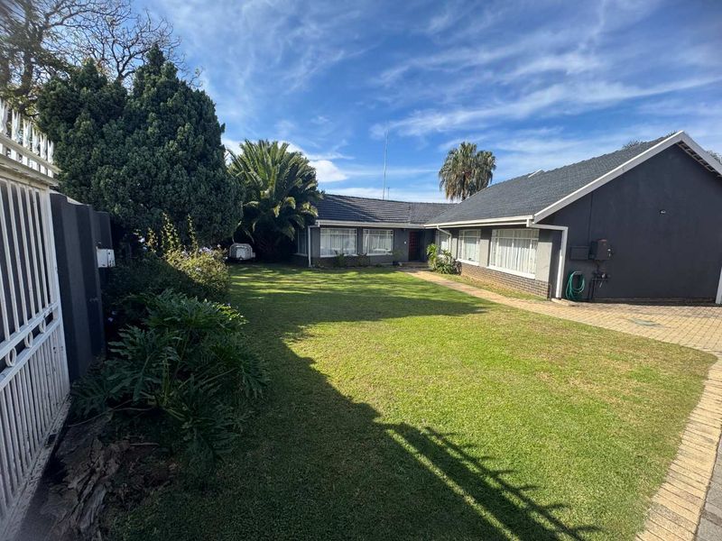 Large Family Home for Sale in Randhart - Photo 1