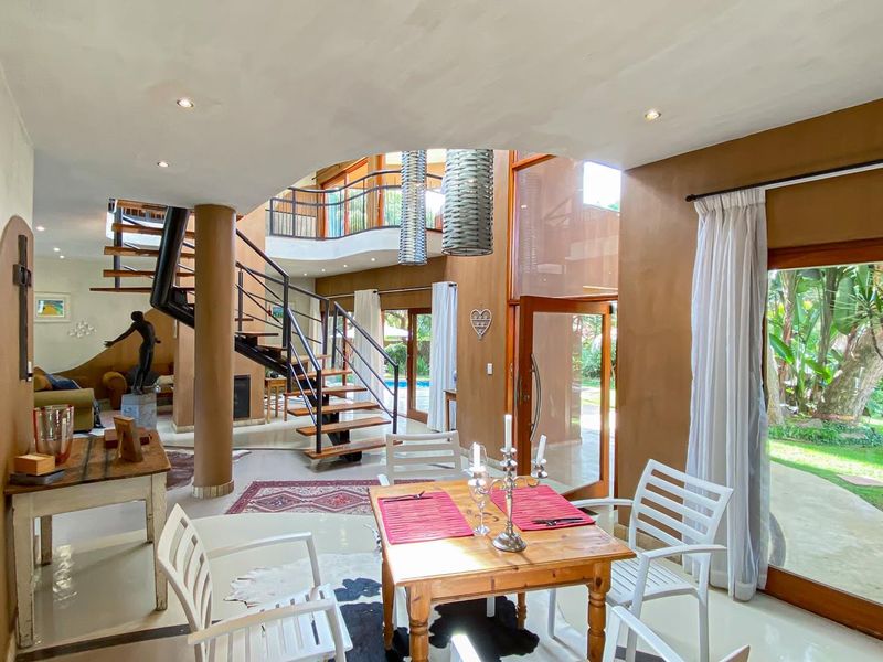 Architectural Masterpiece, 5 Bedrooms, Private Rooftop Garden - Photo 7