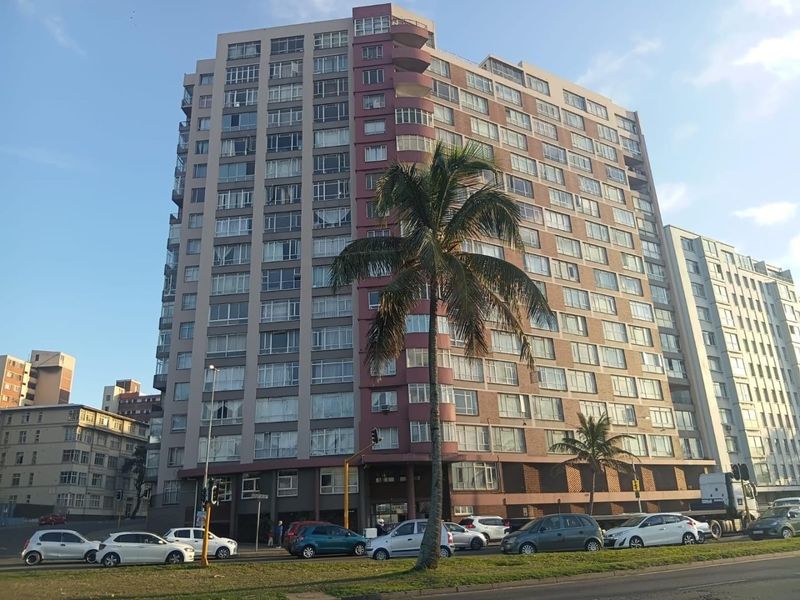 PRICE : R500 000 Apartment for Sale - Durban CBD Esplanade - Photo 2