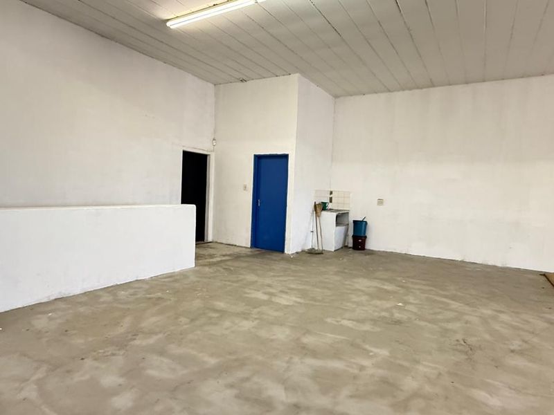 Mixed Use Commercial Space - Photo 7