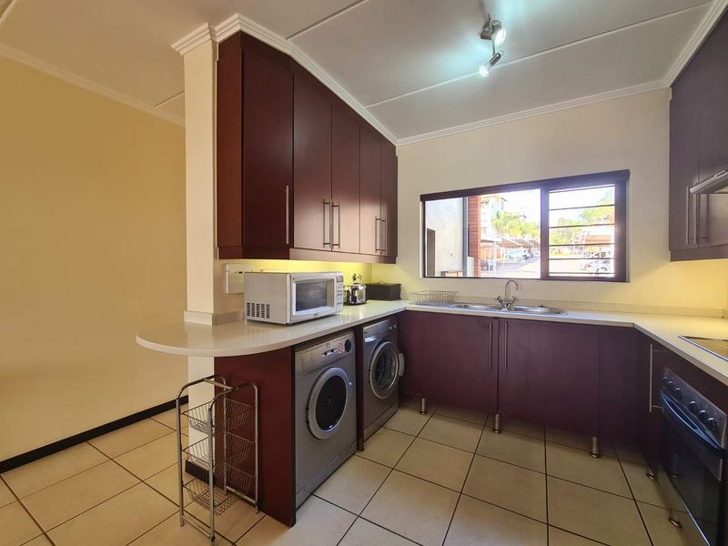 Pet friendly garden unit on the boundary. - Photo 7